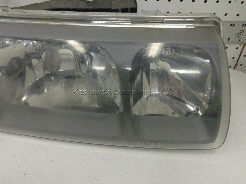 Left Front Headlamp Driver Side 03 Saturn VUE 02 04 Headlight Head Lig