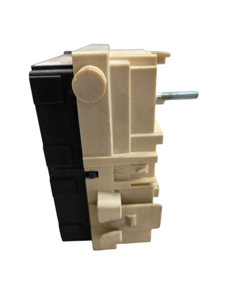 2005 Chevrolet Silverado 2500 Under Dash Wiring Relay Junction Bulkhea