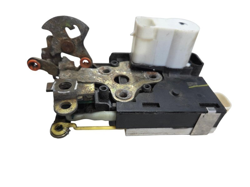 02 - 09 Chevrolet Trailblazer Door Latch Left Driver Side Front OEM 15