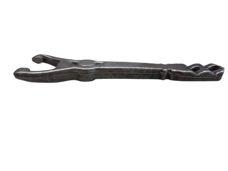 68 - 72 Chevrolet C10 Clutch Fork OEM 3765374 GMC C15