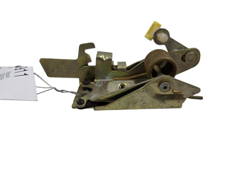 97-98 Ford F-150 F-250 Right Inside Door Handle Mechanism Passenger Fr