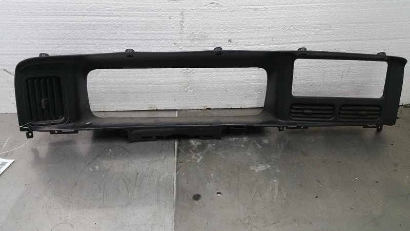 96 - 98 Jeep Grand Cherokee Dash Bezel 4732042 OEM