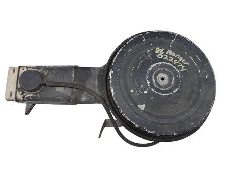 85 - 86 Ford Ranger 2.0 L Air Cleaner Breather OEM E5TZ9600HA