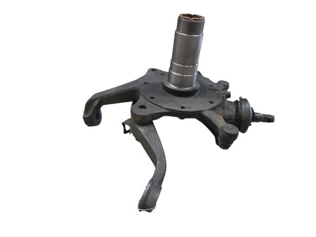 86 - 95 Toyota Pickup Left Front Spindle Steering Kuckle Driver Side O