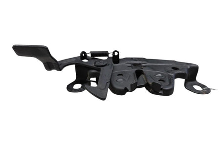 1998 - 2004 Nissan Frontier Hood Latch Assembly Xterra OEM 65601-3S500