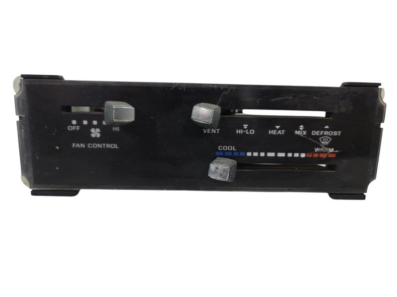 83 - 84 Ford Ranger Dash Heater Control w/o AC E3TZ18549B Bronco II