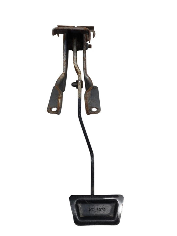 1999 - 2004 Jeep Grand Cherokoee Brake Pedal Assembly OEM 52128152