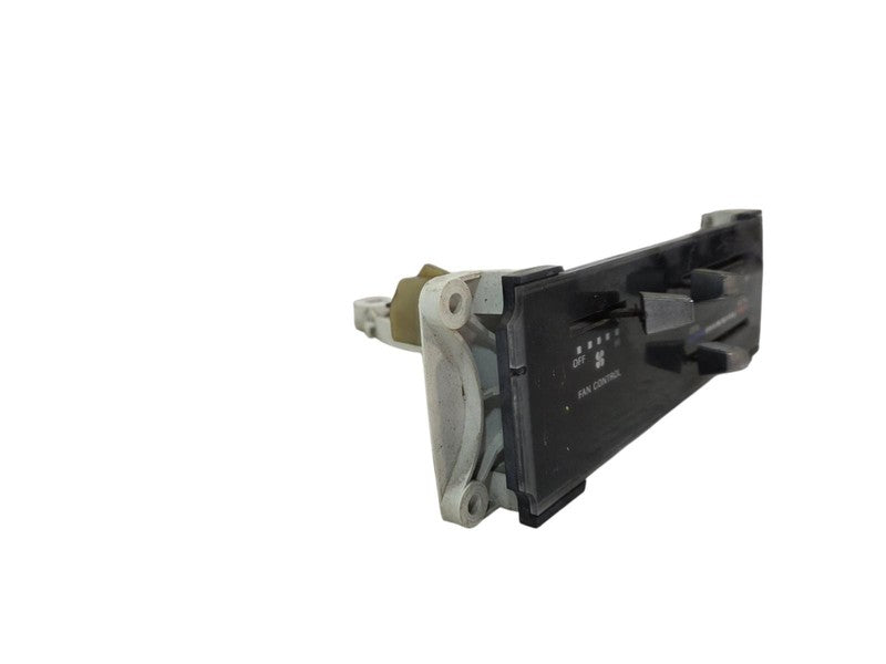 83 - 84 Ford Ranger Dash Heater Control w/o AC E3TZ18549B Bronco II