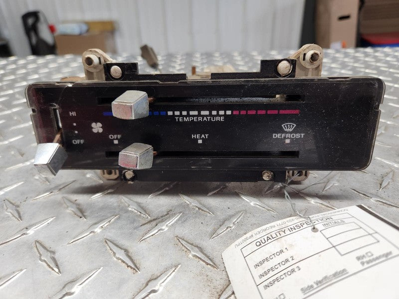 Dash Heater Control fits 80 - 82 Ford Bronco w/o AC E0TZ18549C