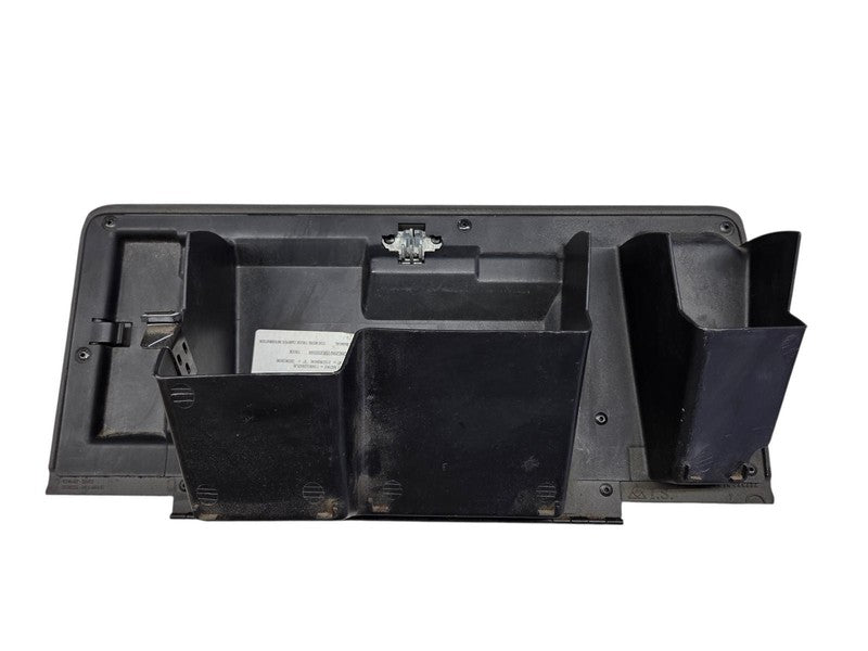 1999 - 2006 Chevrolet Silverado Tahoe Suburban Glove Box Door Assembly
