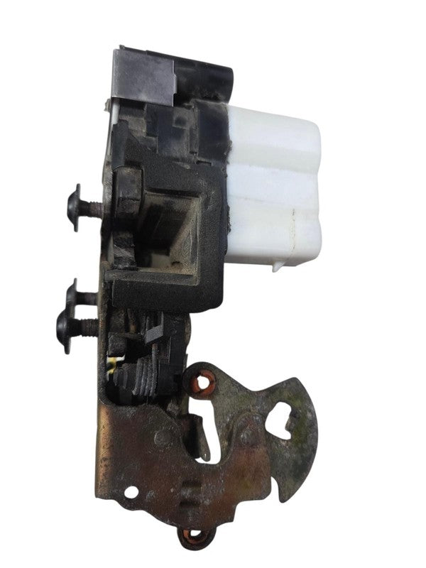 02 - 09 Chevrolet Trailblazer Door Latch Left Driver Side Front OEM 15