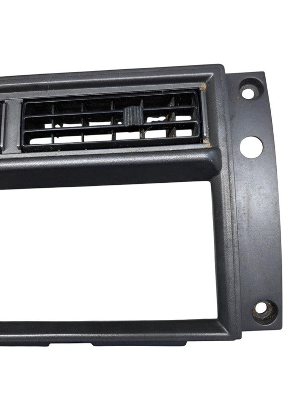 1986-1993 Chevrolet S10 GMC S15 Sonoma Radio AC Vent Bezel Unit OEM 15