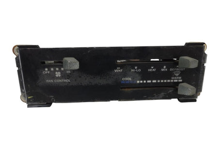 83 - 84 Ford Ranger Dash Heater Control w/o AC OEM Bronco II E3TZ18549