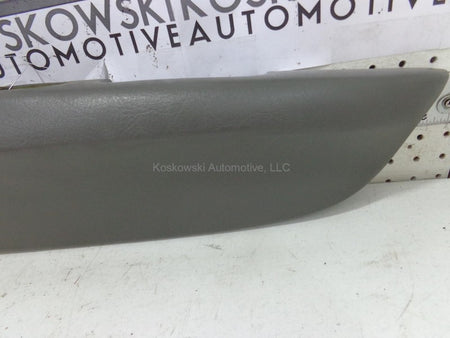 GMC Envoy Armrest Arm Rest Driver Side 15094787 Left Rear Door Interio