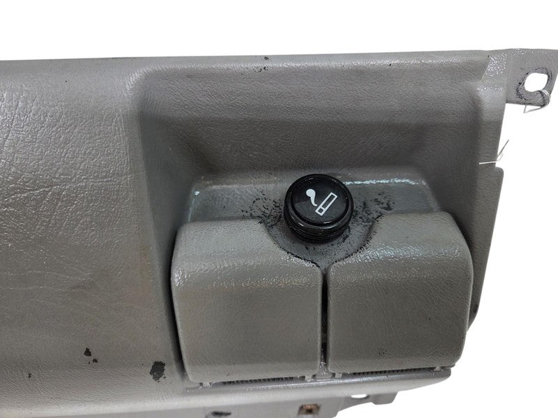 95-97 Chevy S10 Blazer GMC Jimmy Sonoma Lower Dash Knee Bolster Gray O