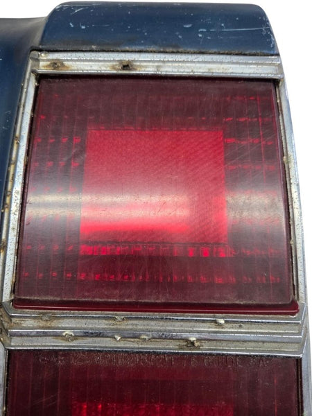 76 - 77 Oldsmobile Cutlass Tail Light Assembly Right Passenger Side OE