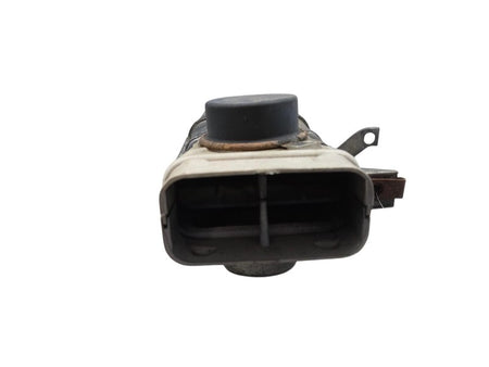 85 - 86 Ford Ranger 2.0 L Air Cleaner Breather OEM E5TZ9600HA