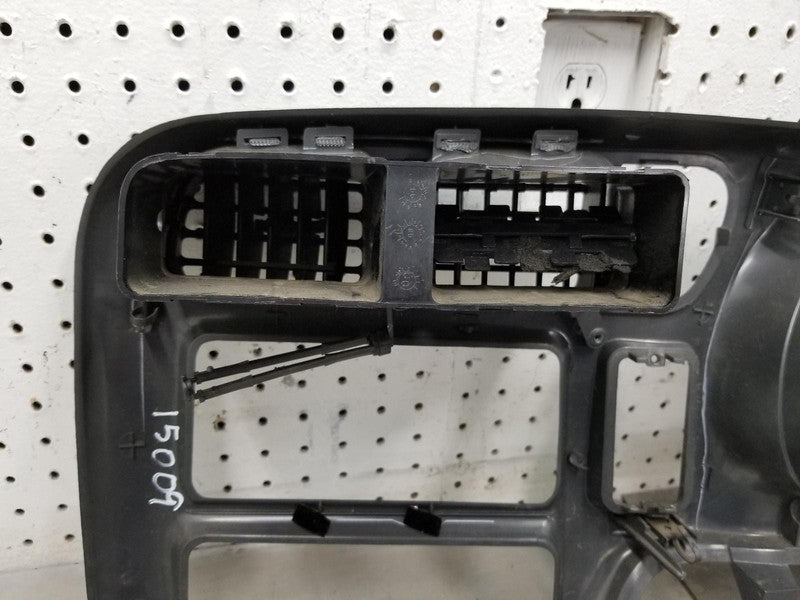 98 - 01 Chevrolet S10 Dash Bezel Graphite GMC Sonoma