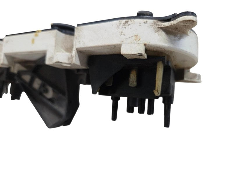 87 - 89 Ford Mustang dash Heater Control OEM w/o AC E6DZ18549A