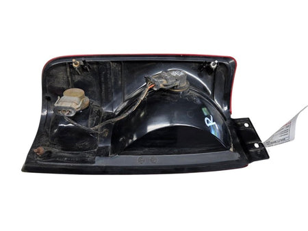 98 - 02 Ford Expedition Tail Light Assembly Right Passenger side OEM F