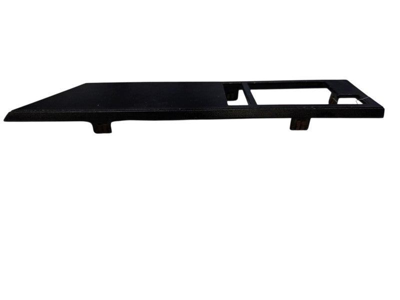 88 - 94 Chevrolet C1500 Door Handel Bezel Black Textured OEM 15553920 
