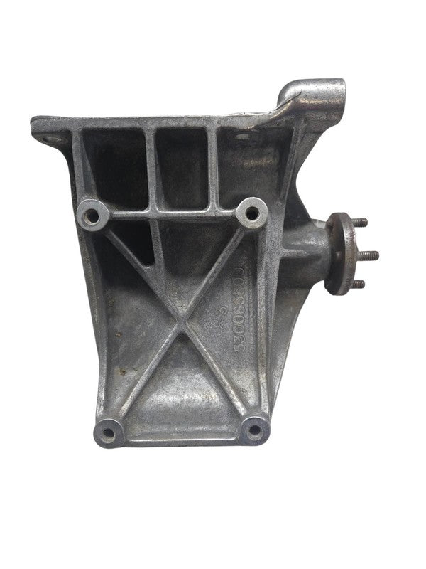 91-96 Jeep Cherokee XJ Comanche MJ AC Alternator Engine Bracket Pulley