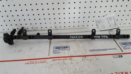 91-95 Jeep Cherokee XJ Comanche MJ OEM 4.0L 6 Cylinder Fuel Rail