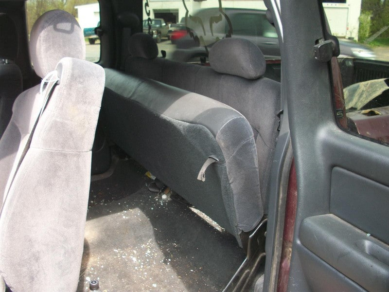 99 - 06 Chevrolet Silverado Dash Knee Bolster Lower Column Cover GMC 1