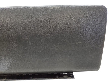 1999 - 2006 Chevrolet Silverado Tahoe Suburban Glove Box Door Assembly