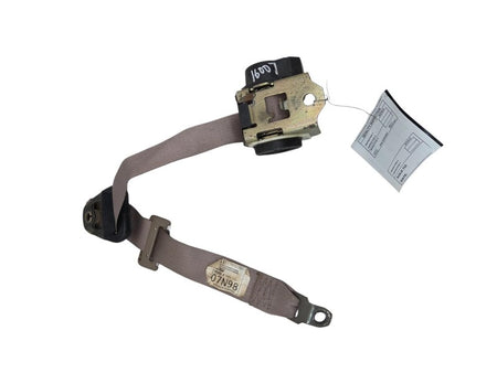 98 - 03 Chevrolet Blazer Left Rear Seat Belt Retractor Assembly GMC Ji