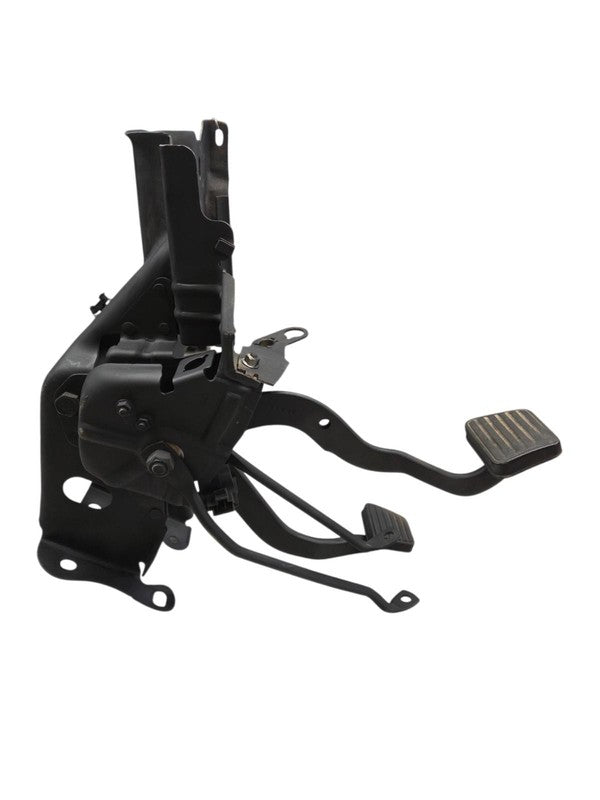 86 - 93 Chevrolet S10 Clutch and Brake Pedal Assembly OEM GMC S15