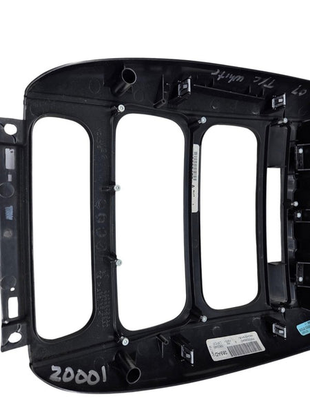 01 - 06 Chrysler Town & Country Dash Center Bezel woodgrain 05009036AA