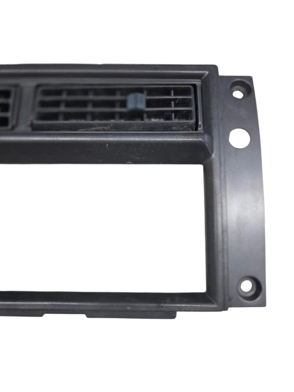 1988-94 Chevrolet S10 GMC S15 Radio Dash Trim Bezel W/ Lighter 1559579
