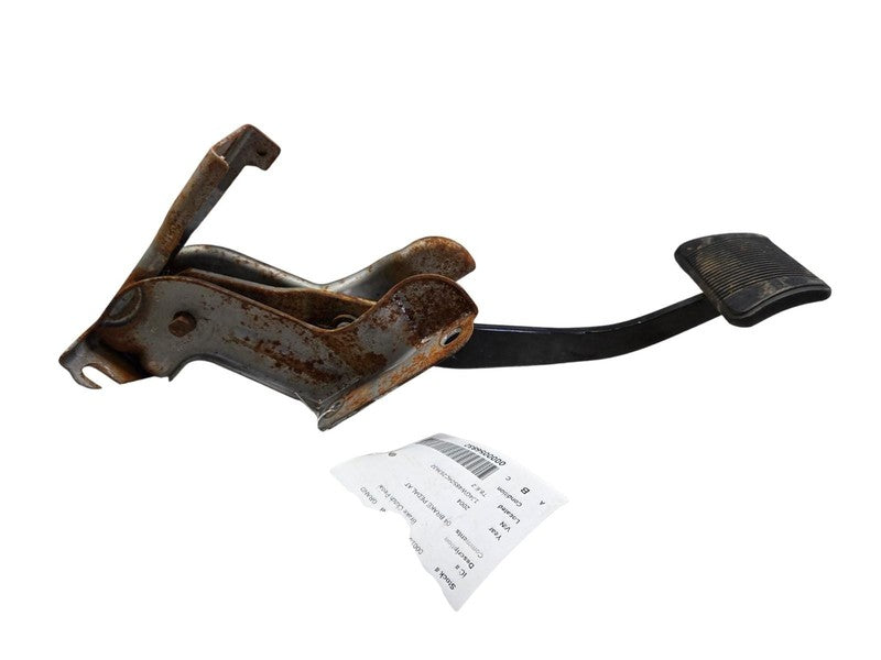 1999 - 2004 Jeep Grand Cherokoee Brake Pedal Assembly OEM 52128152