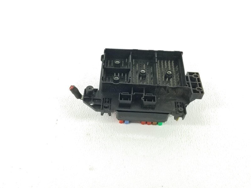 00-04 Chevy S10 GMC Sonoma Underhood Fuse Relay Center Box w/ Lid OEM 