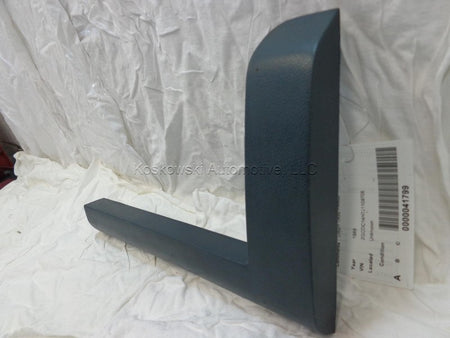 15690008 Lower Dash Trim Pad 88 Chevy C1500 GMC 15590572