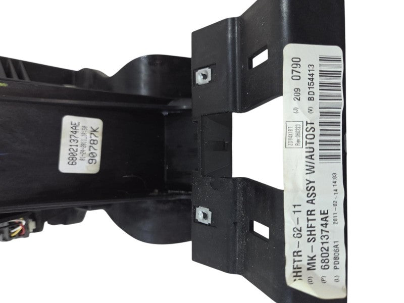 07 - 16 Jeep Compass Automatic Transmission Shifter Assembly OEM 68021