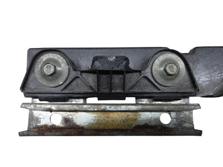 82 - 93 Chevrolet S10 Lower Door Glass Sash Window Bracket GMC 1556473