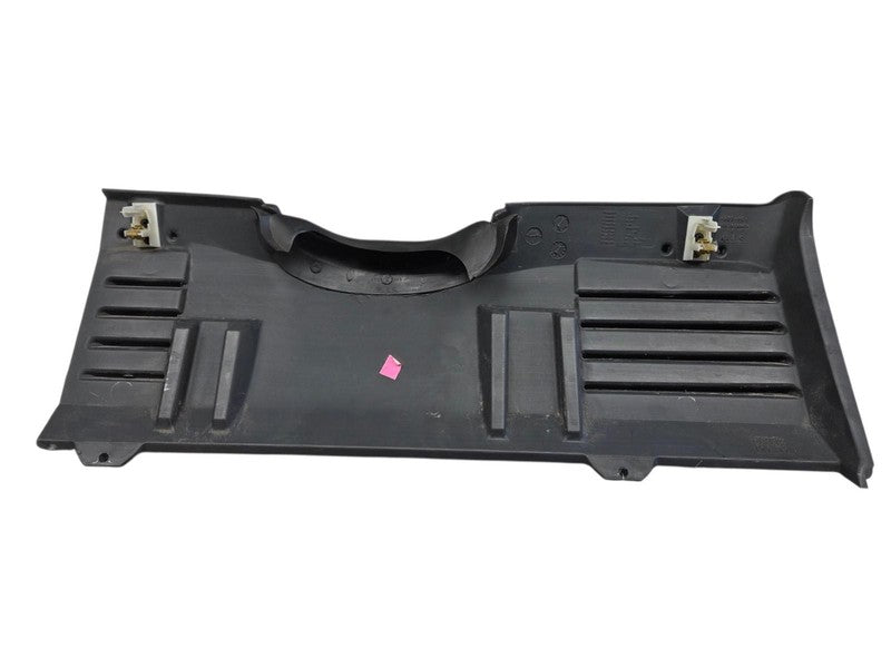 99 - 06 Chevrolet Silverado Dash Knee Bolster Lower Column Cover GMC 1