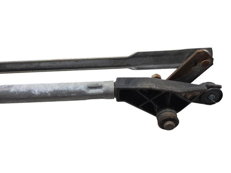 02 - 09 Chevrolet Trailblazer Windshield Wiper Motor and Transmission 
