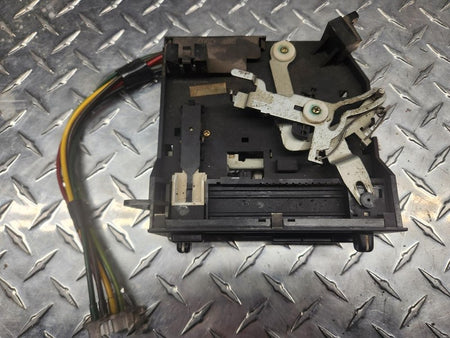 93 - 95 Dodge Caravan Dash Heater Control w/AC Plymouth Voyager 046772