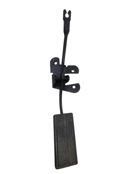99 - 04 Ford F-250 Super Duty Gas Pedal Assembly F81A-9726-AC