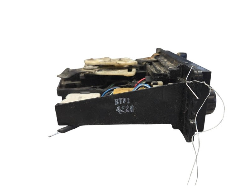 95 - 96 Ford Escort Mercury Tracer Dash Heater Control OEM w/AC F5CZ19