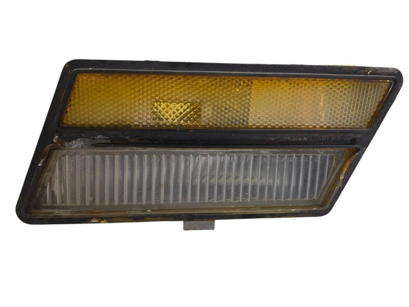 80-82 Chevy Corvette C3 LH Driver Front Side Marker Light Lamp Housing