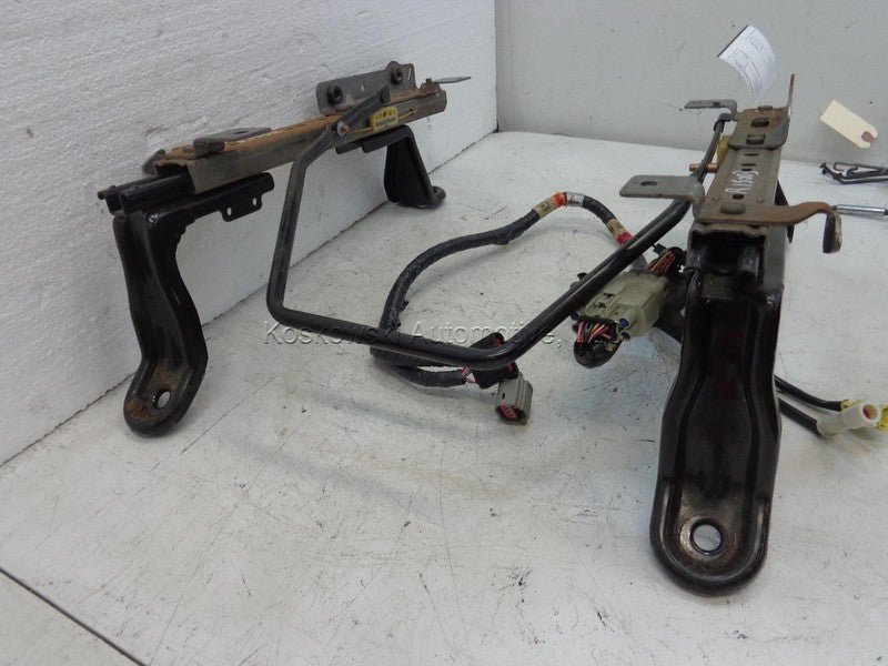 FORD Escape Seat Track Assembly 05 06 07 Right Passenger Side Manual