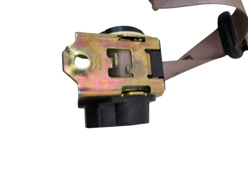 98 - 03 Chevrolet Blazer Right Rear Seat Belt Retractor Assembly GMC J