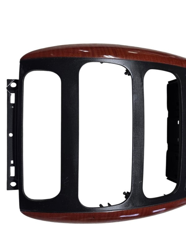 01 - 06 Chrysler Town & Country Dash Center Bezel woodgrain 05009036AA