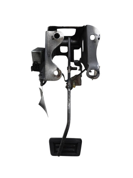 91 - 94 Chevrolet S10 Blazer Brake Pedal Assembly OEM GMC S15 Jimmy