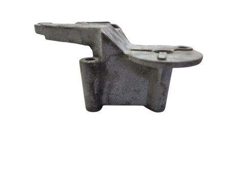 1990-95 Chevrolet Astro G10-30 GMC 4.3L V6 used power steering bracket