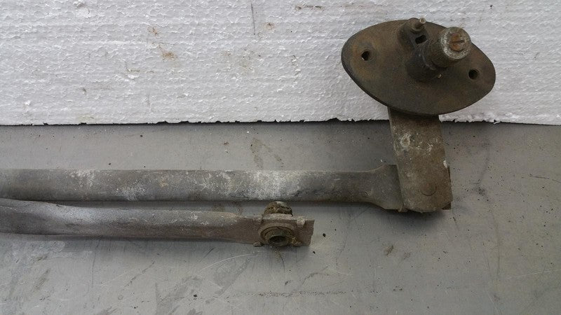 83 - 88 Ford Thunderbird Wiper Transmission Linkage Mercury Cougar E6S